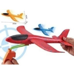 SAMOLOT Z WYRZUTNIĄ MADEJ