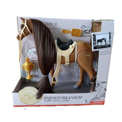 KOŃ CHODZĄCY MADEJ